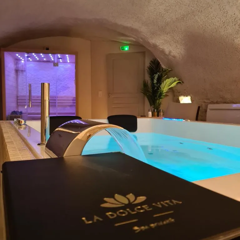 La Dolce Vita, gîte avec spa à Dole - photo 3 sur 12