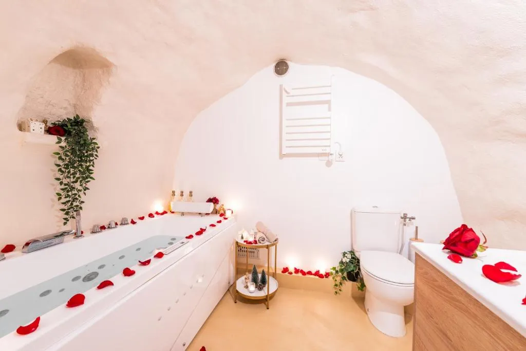 Échappée Romantique, gîte avec spa à Grasse - photo 3 sur 12
