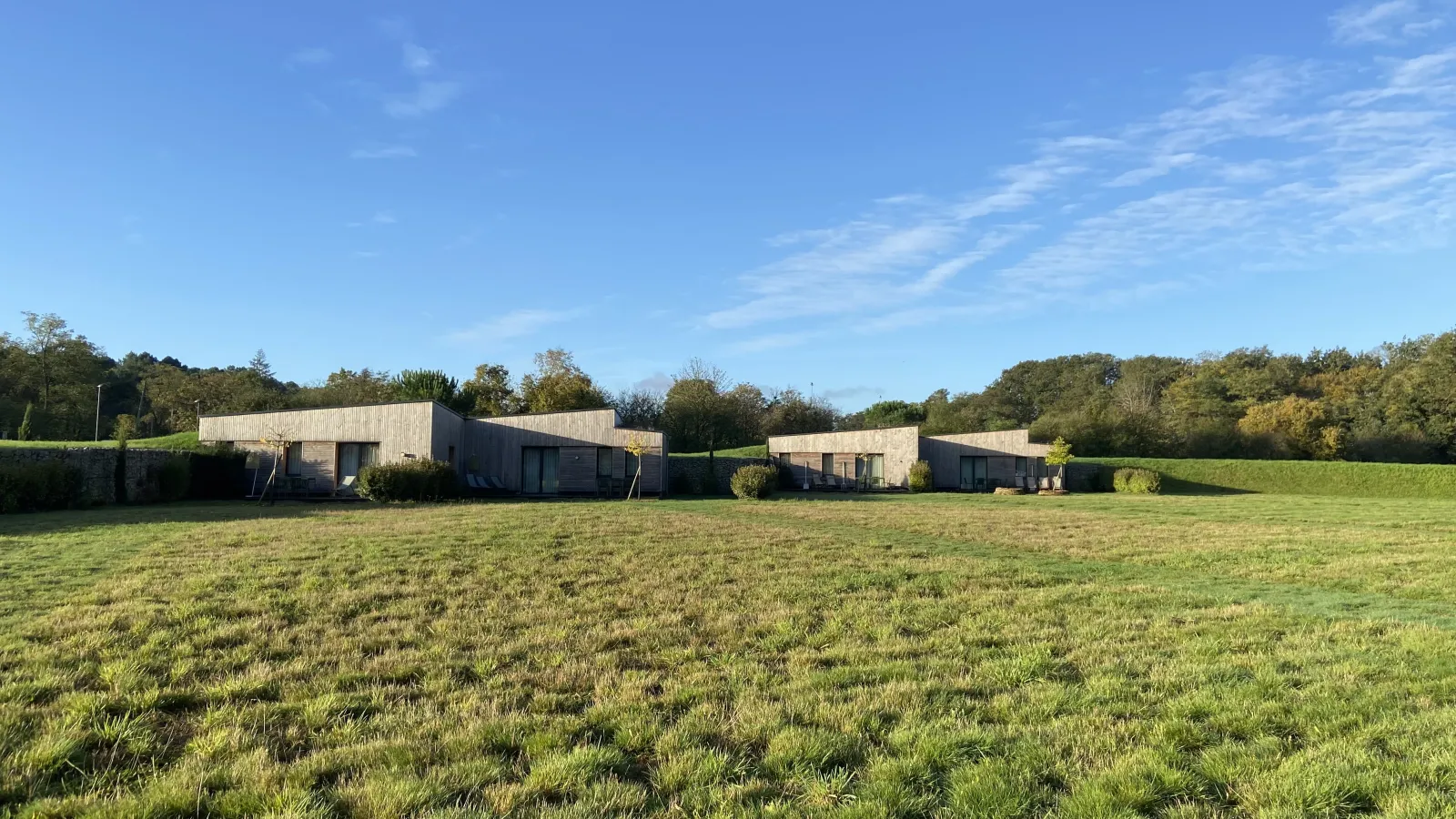 Écolodge 4 Bien-être - Lodge familial avec balnéo et piscine chauffée (Yvré-l'Évêque, Sarthe)