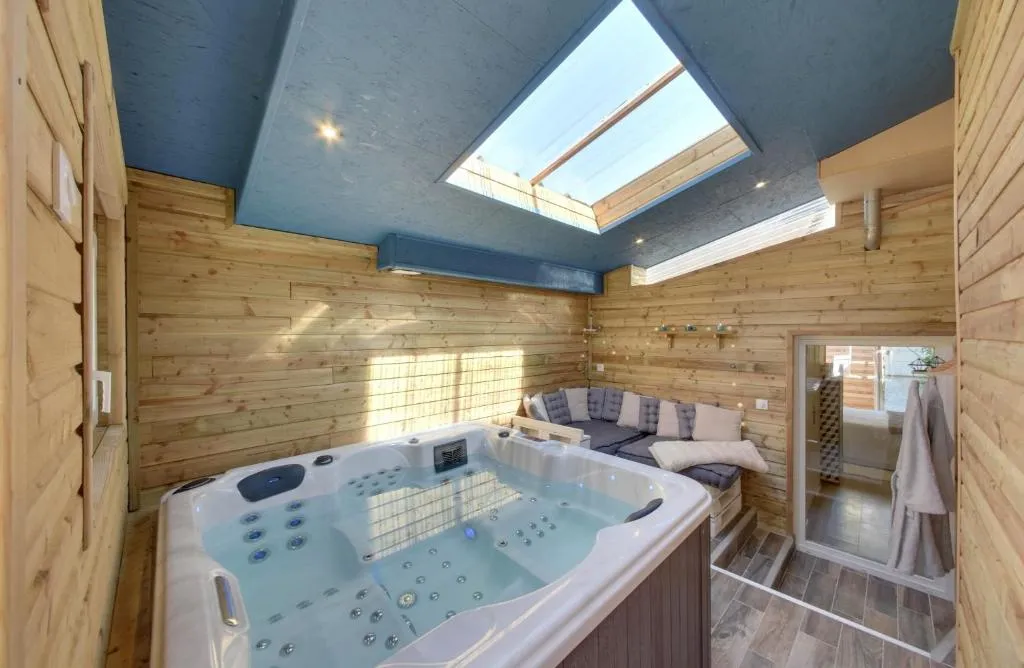 Entre Terre et Mer Spa, gîte avec spa à Moulins-en-Bessin - photo 3 sur 12