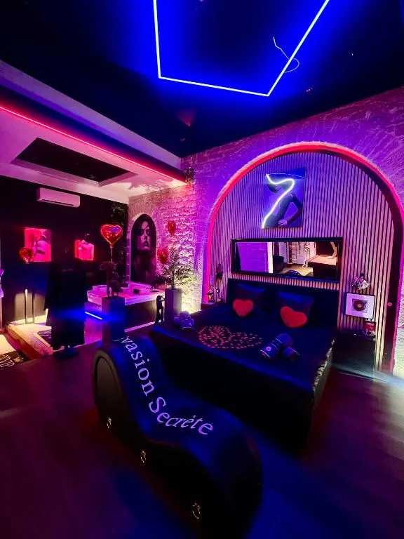 Évasion Secrète, gîte avec spa à Lons-le-Saunier - photo 2 sur 12