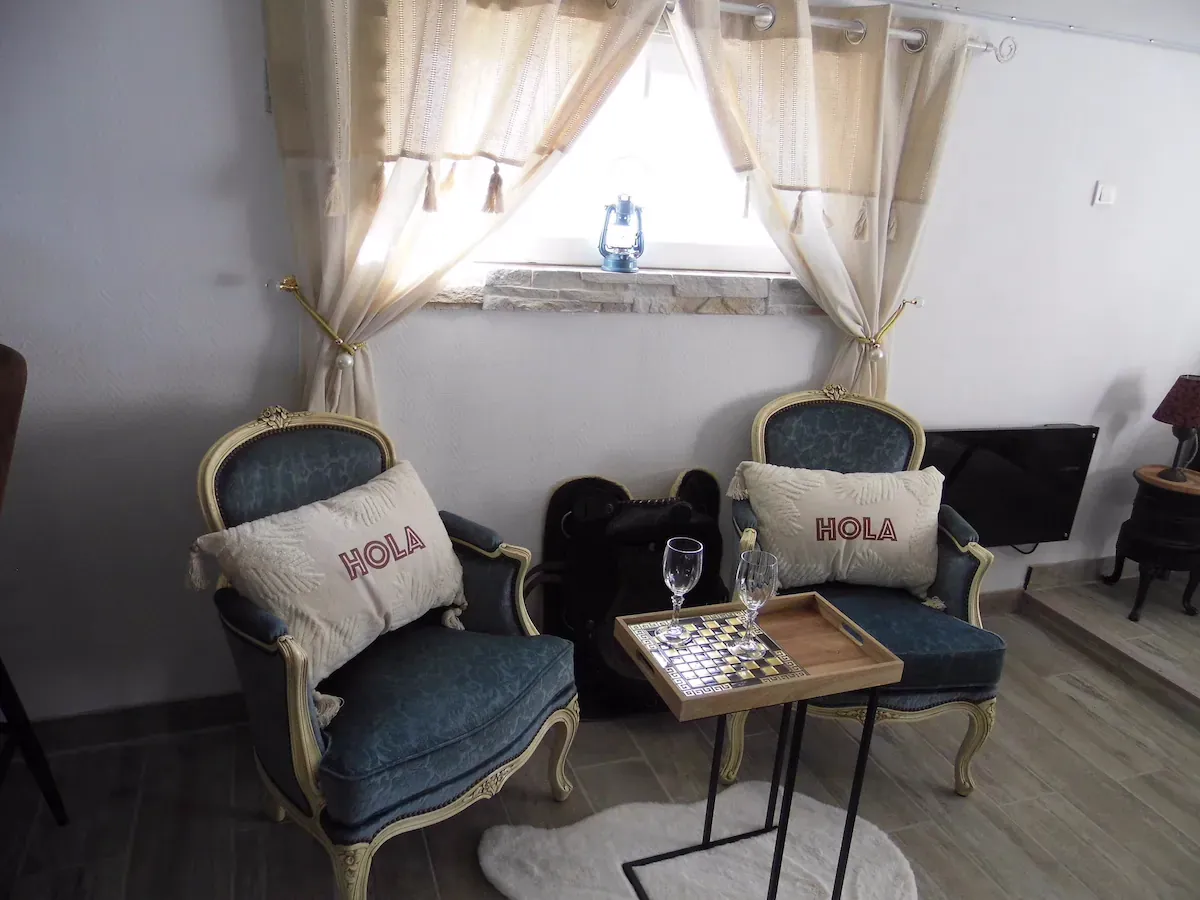Far West Secret, love room à Dole - photo 3 sur 12