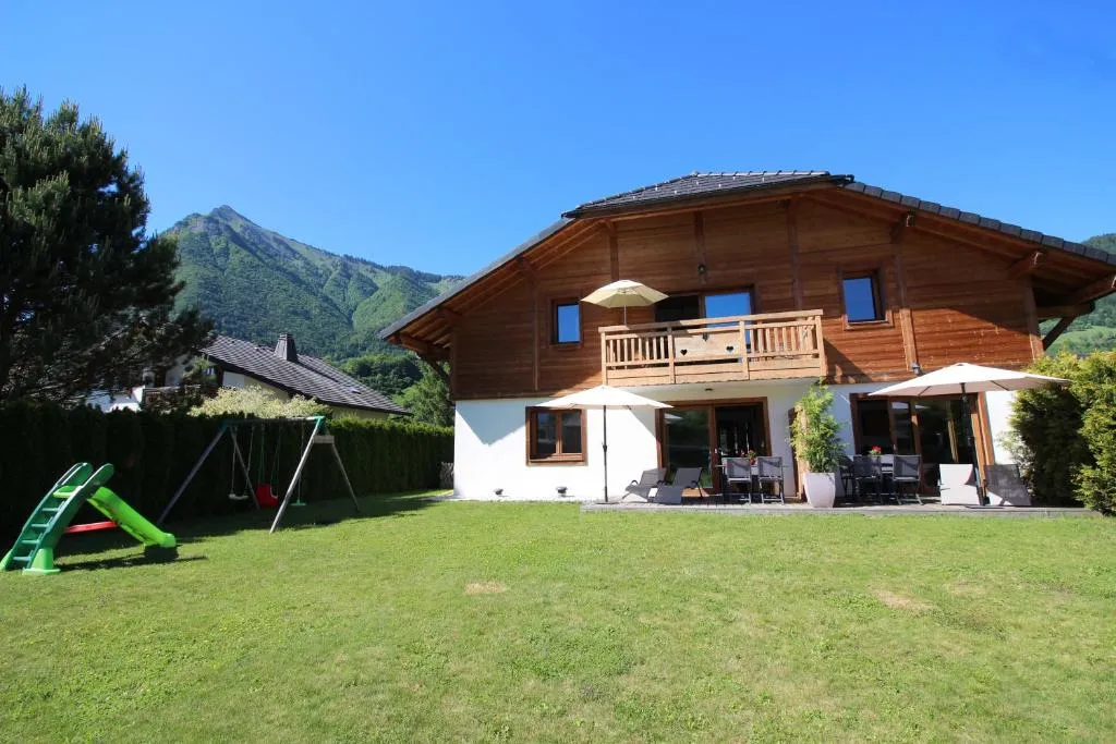 Gîte balnéo de Taninges, gîte avec spa à Taninges - photo 2 sur 12