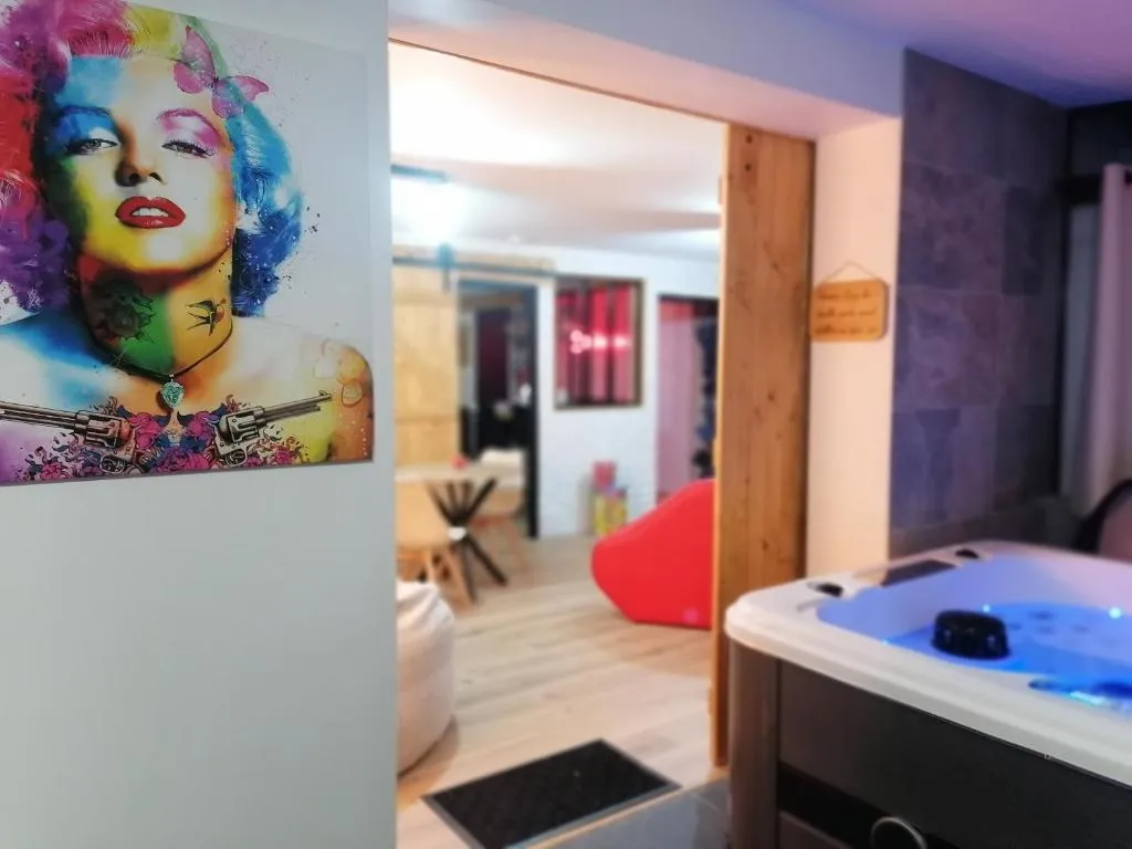 Gîte Déco Pop, gîte avec spa à Calais - photo 2 sur 10