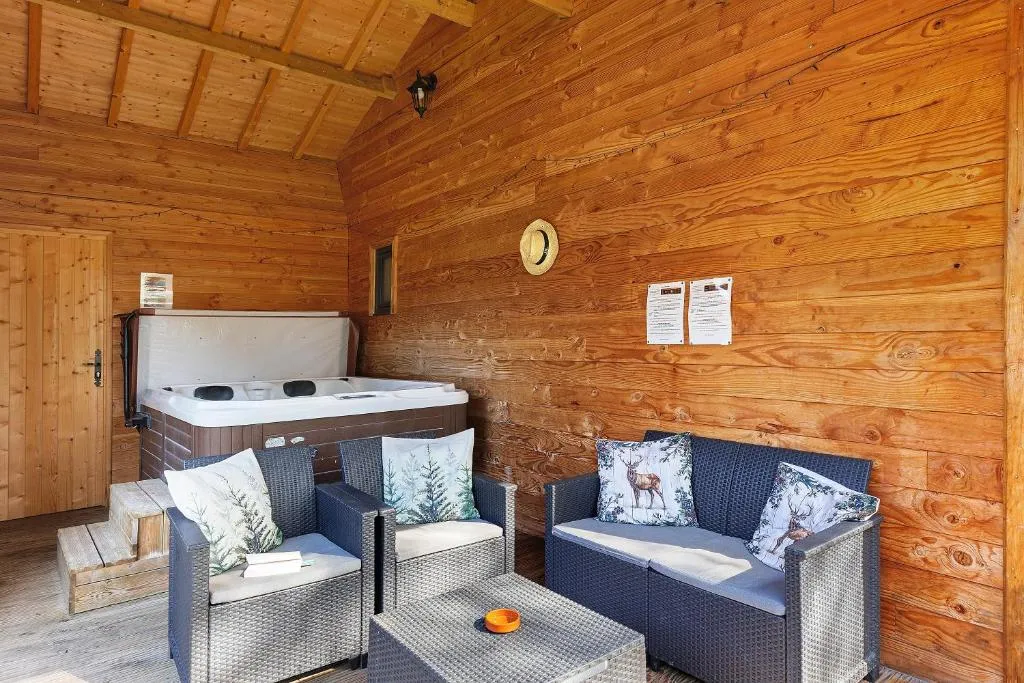Gîte Nature et Spa d'Oisly - Maison familiale avec jacuzzi privé (Oisly, Loir-et-Cher)