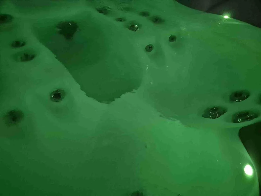 Gîte Spa de l'Ancienne Ferme - Chambre avec bain à remous privé (Sales, Haute-Savoie)