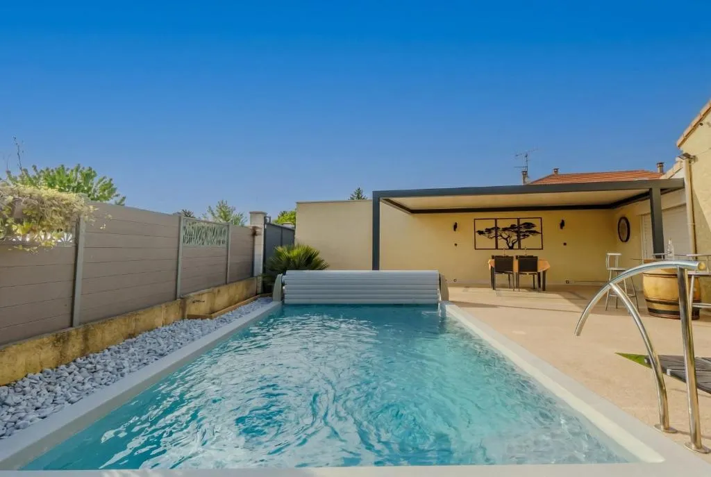 Gîte spa privatif et piscine - Maison climatisée près de Valence (La Roche-de-Glun, Drôme)
