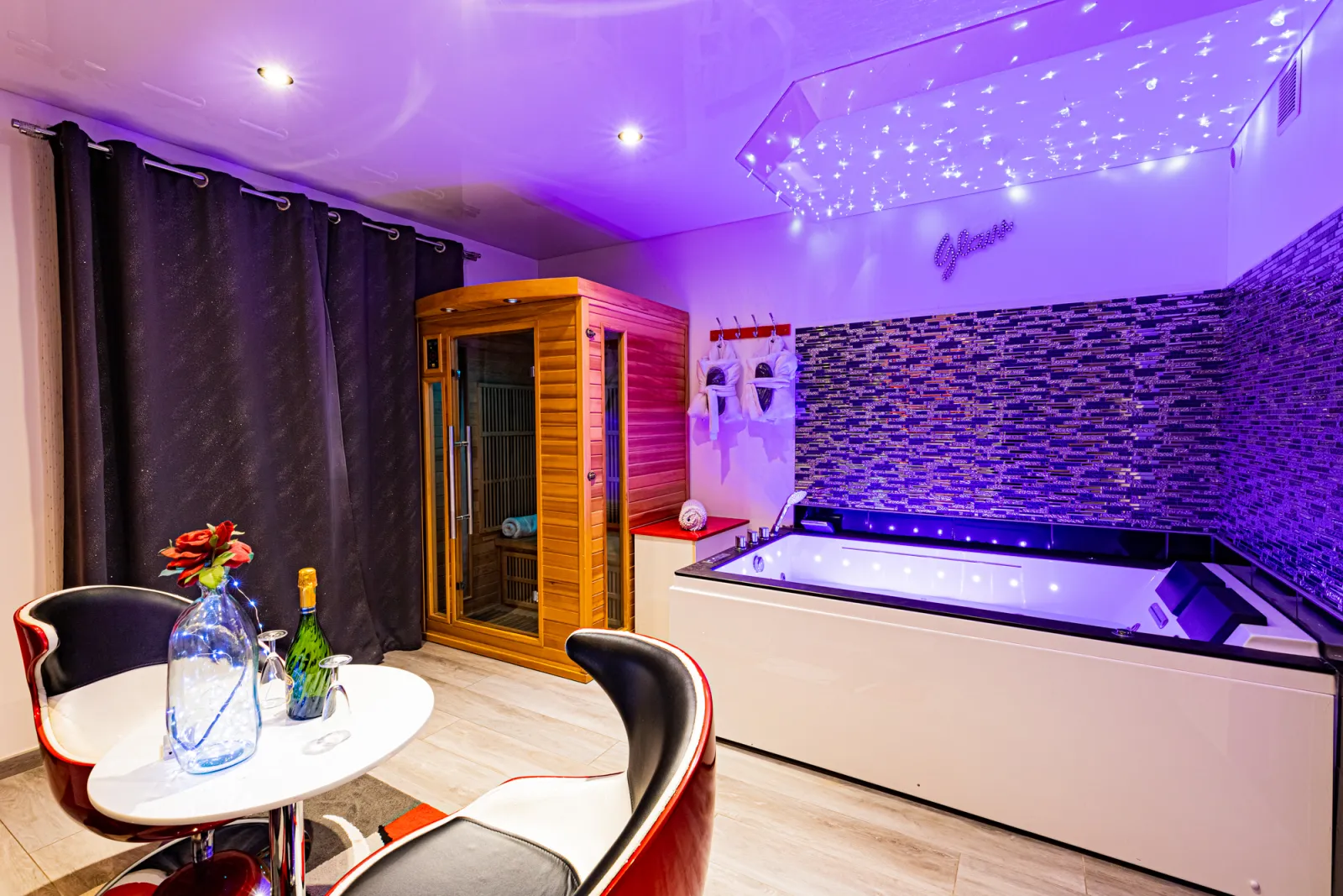 Glam Appart Love You - Appartement avec jacuzzi, sauna et ciel étoilé (Dijon, Côte-d'Or)