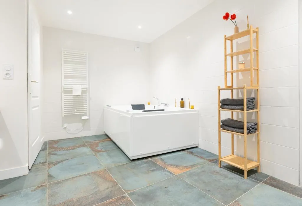 Grand duplex spa de Paray - maison climatisée pour 8 avec jardin (Paray-le-Monial, Saône-et-Loire)