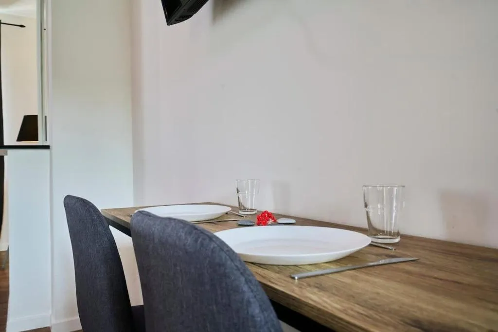 Grand studio balnéo et sauna, gîte avec spa à Tourcoing - photo 3 sur 12