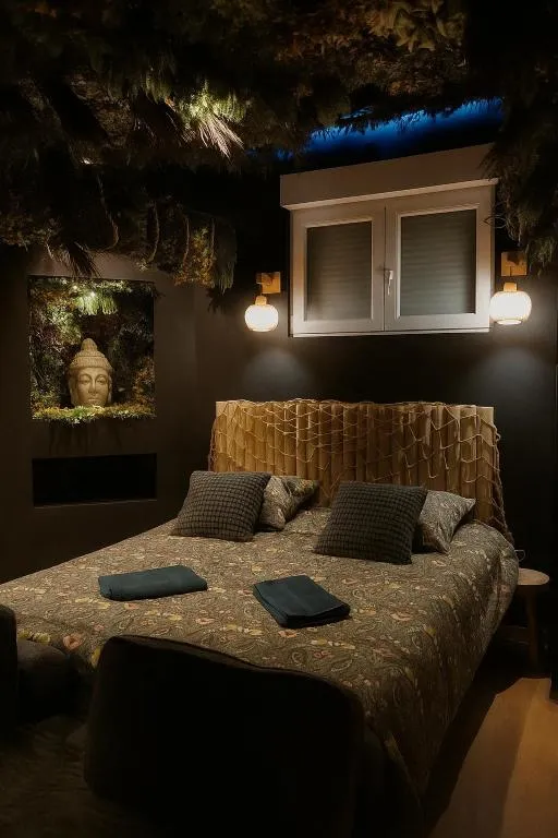 Jungle Room, chambre à thème à Strasbourg - photo 2 sur 12