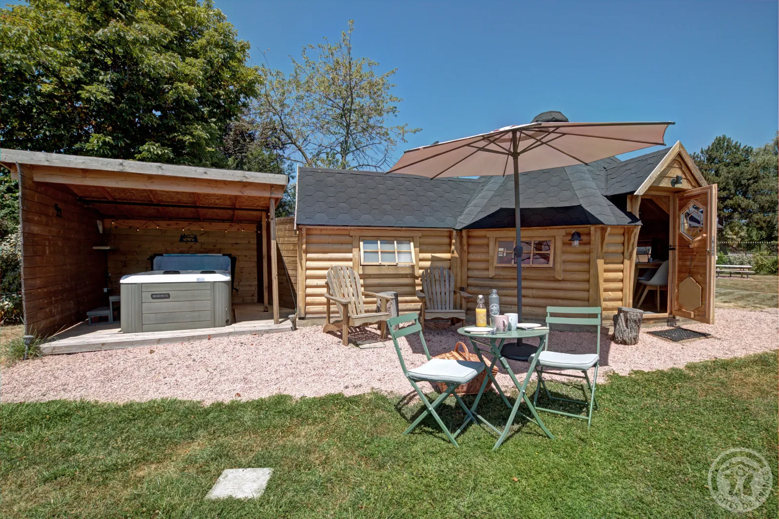 Kota "CANADA" & Spa privatif - Les Cabanes du Grand Nord (Pradines, Loire)