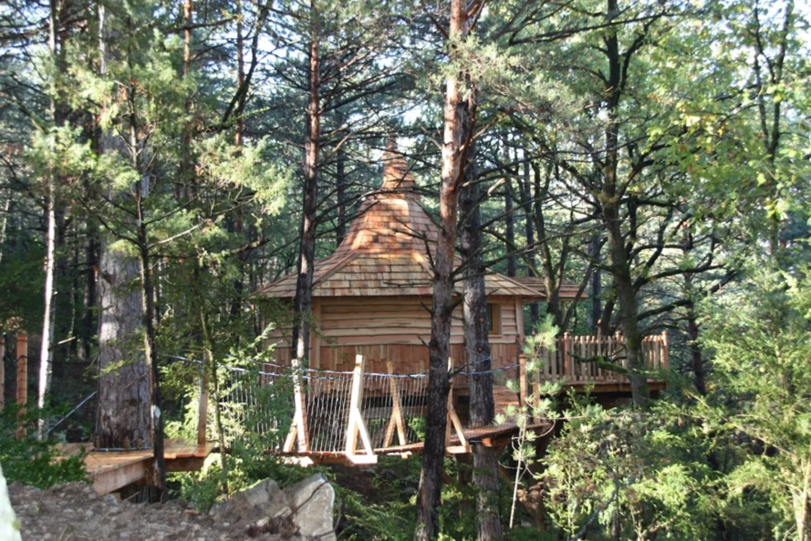 L'Aristoloche & Spa, cabane à Serres - photo 2 sur 12