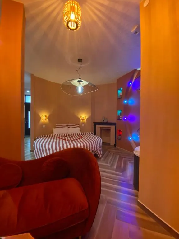 L'Enveloppe Romantique, gîte avec spa à Amiens - photo 3 sur 12