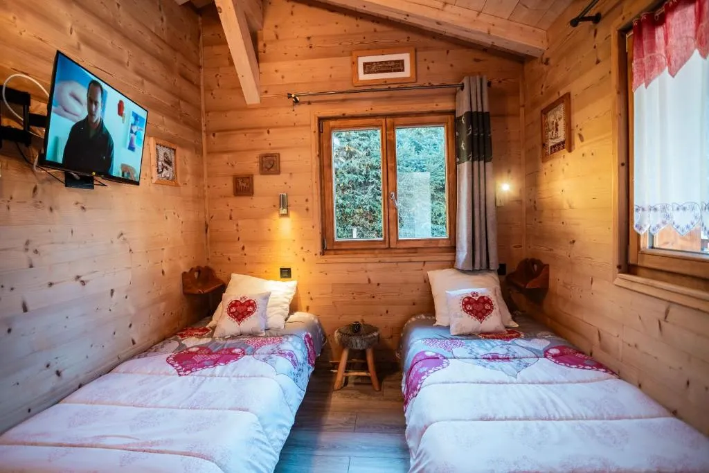 L'Ours Châtel, gîte avec spa à Châtel - photo 2 sur 12