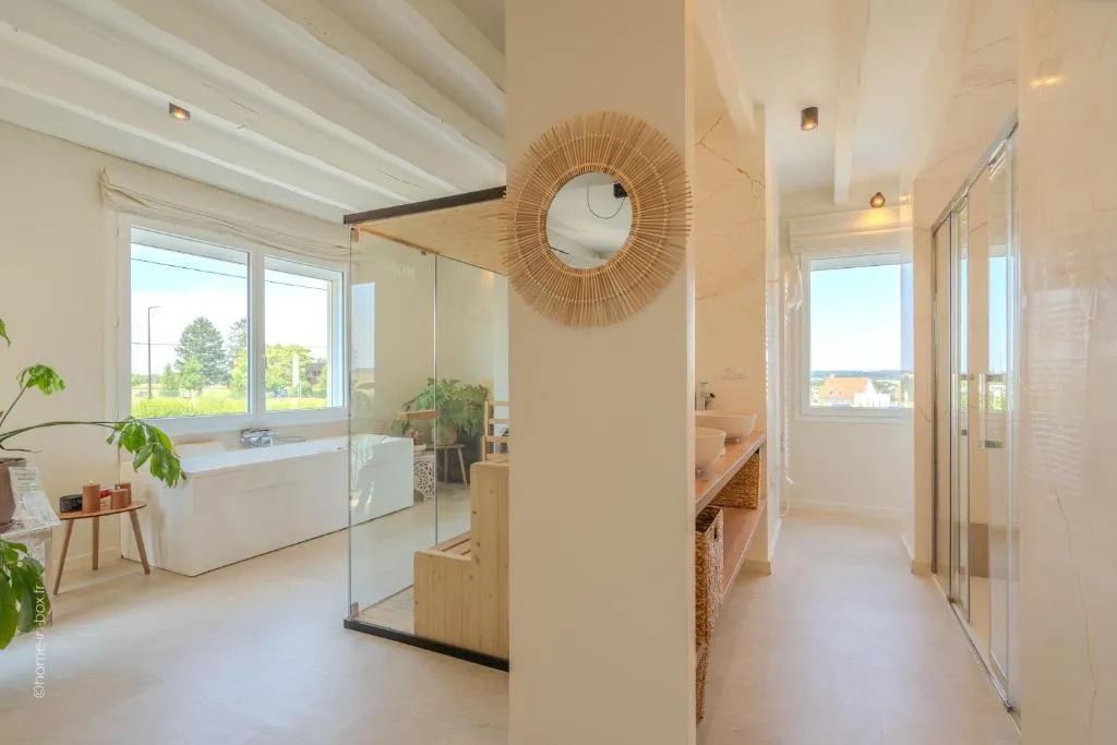 La Bali Sauna et Jacuzzi, gîte avec spa à La Ferté-Gaucher - photo 3 sur 12