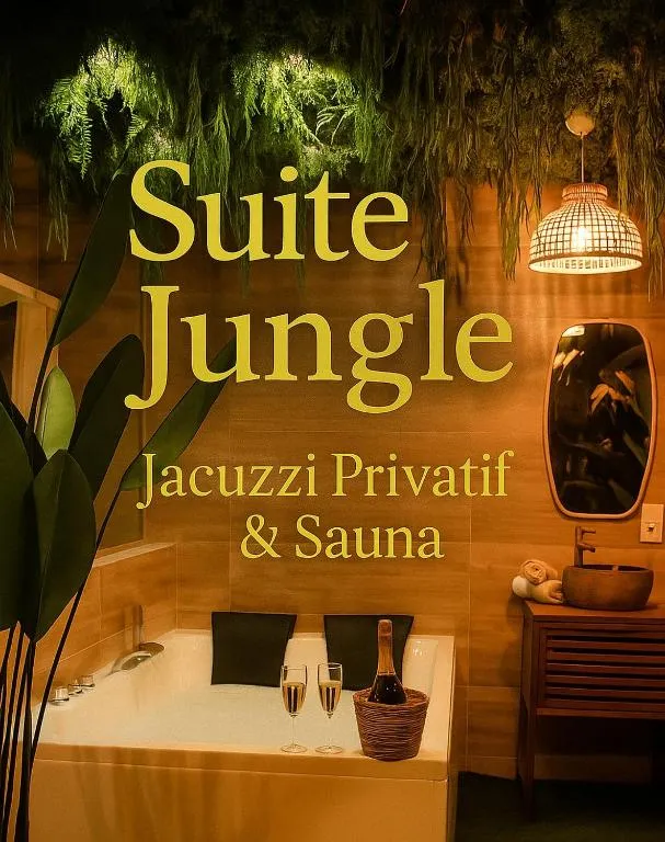 La Canopée Jungle Room - Suite avec jacuzzi et sauna privatifs (Homécourt, Meurthe-et-Moselle)