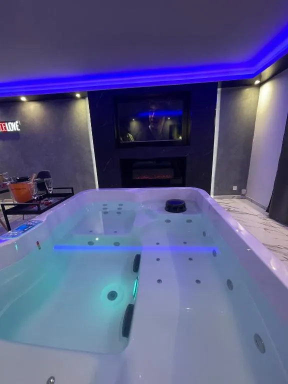 La Casa de Lové, gîte avec spa à Melun - photo 3 sur 12