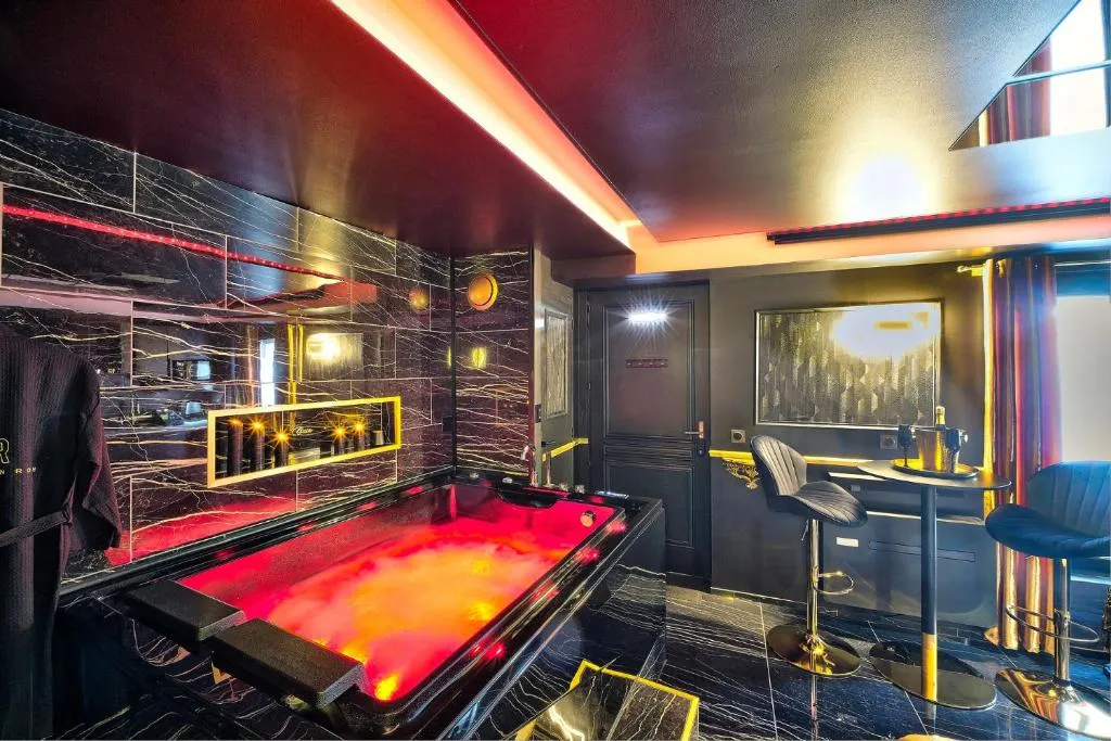 La Golden Room, gîte avec spa à Mâcon - photo 3 sur 12