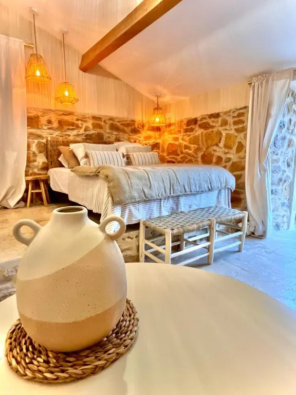 La Grange des Amoureux, gîte avec spa à Le Beausset - photo 2 sur 11