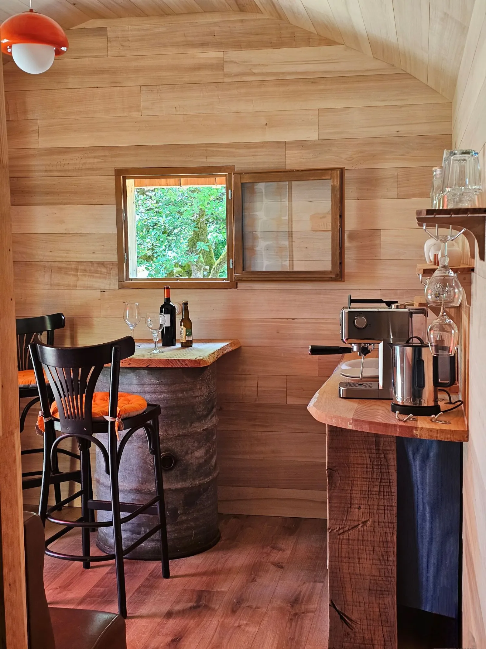 La nuitée belle, cabane à Cénevières - photo 3 sur 10