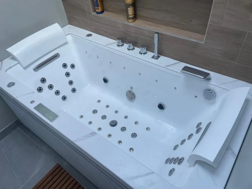 La Parenthèse Balnéo, gîte avec spa à Donzère - photo 2 sur 12