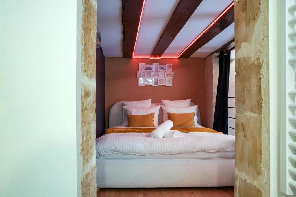 La Plume d'Amour, love room à Tours - photo 2 sur 12