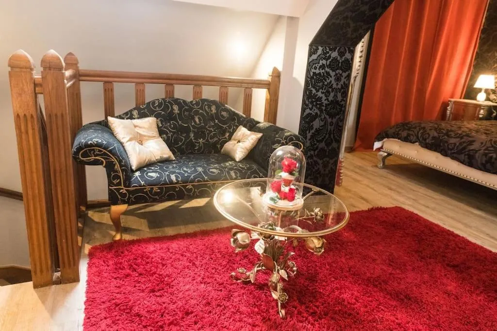 La Rose Médiévale, gîte avec spa à Domfront en Poiraie - photo 3 sur 9