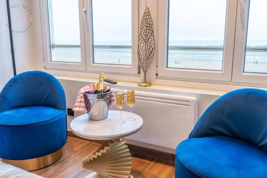 La Sublime Suite, gîte avec spa à Dunkerque - photo 2 sur 12