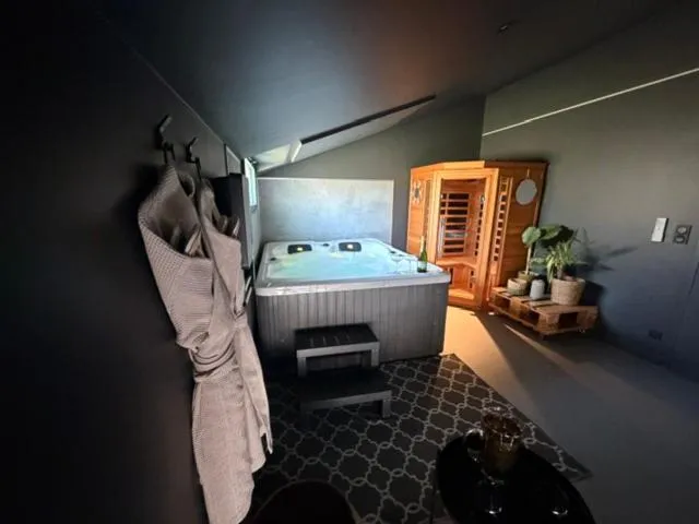La Suite Napoléon - Villa avec jacuzzi et sauna privatifs (Guipry-Messac, Ille-et-Vilaine)