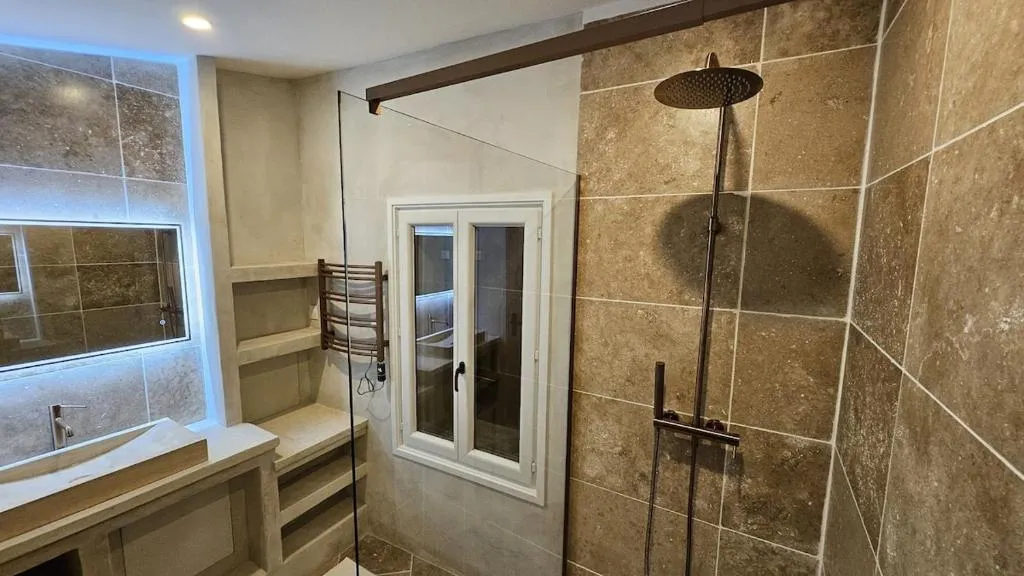 La Suite Tilleul, gîte avec spa à Montgé-en-Goële - photo 2 sur 11