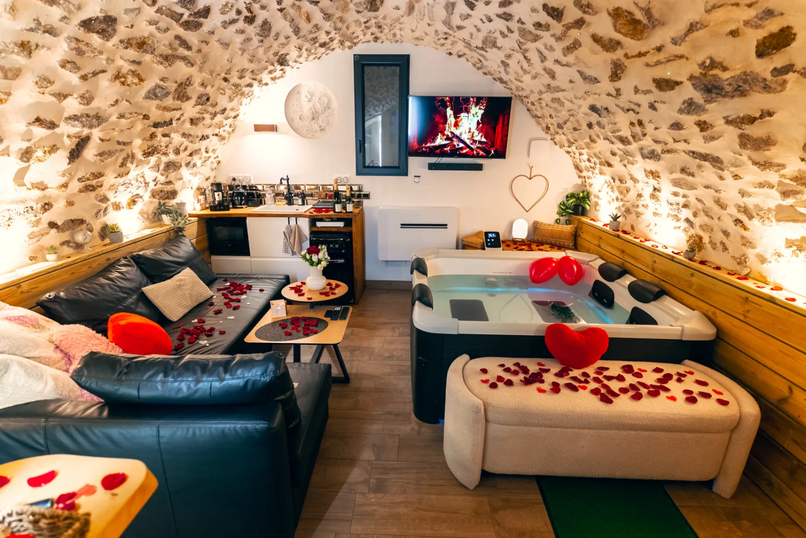 La Voûte Étoilée & Spa - Cave voûtée avec jacuzzi et sauna privatifs (Trilport, Seine-et-Marne)