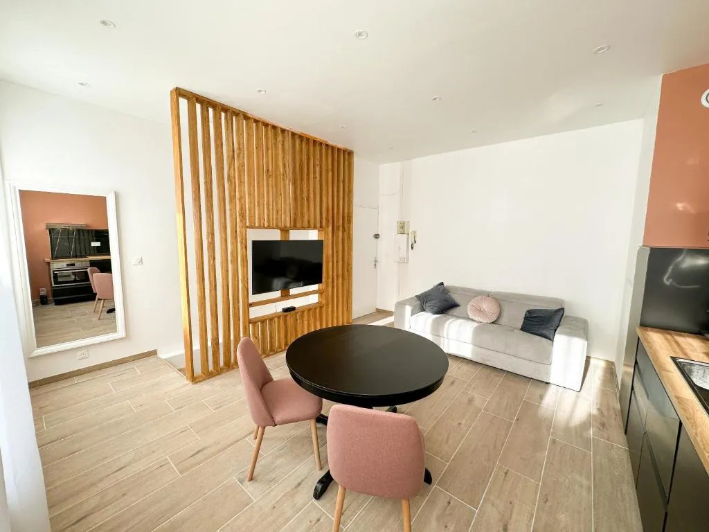 Le Bijou, gîte avec spa à Lille - photo 2 sur 12