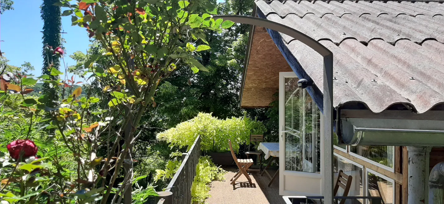 Le Chalet du Bouscaillou, gîte spa à Montaigu-de-Quercy - photo 2 sur 12
