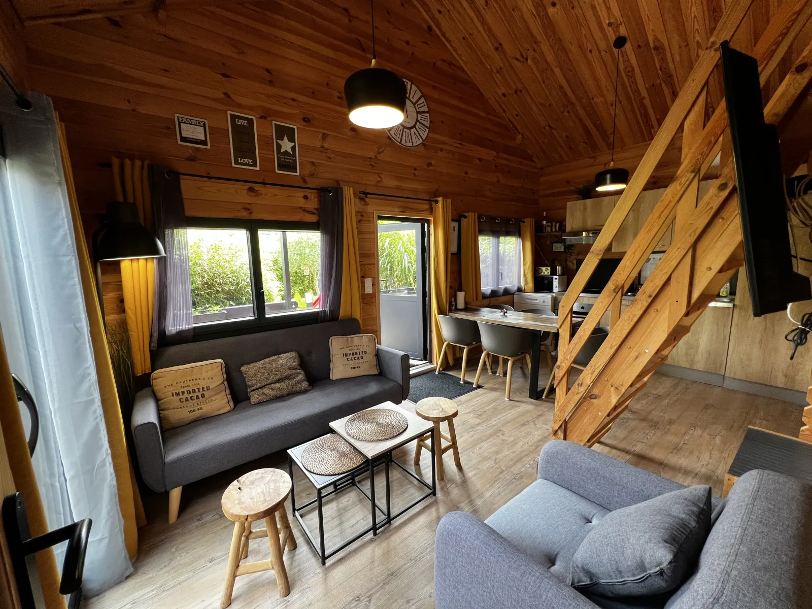 Le Cottage avec spa privatif n°2, gîte spa à Tréguidel - photo 2 sur 10