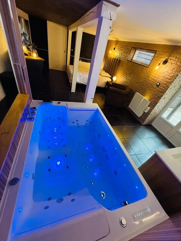 Le Cupidon & Spa, gîte avec spa à Pont-Sainte-Maxence - photo 3 sur 12