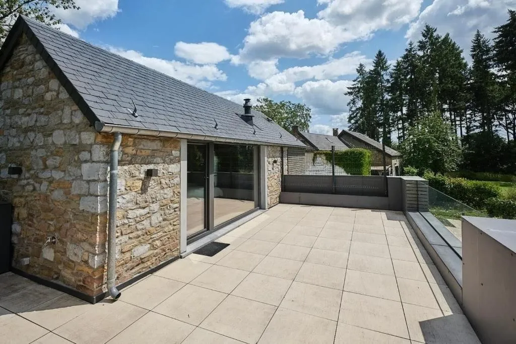 Le Fermage Piscine et Jacuzzi, gîte avec spa à Vincon - photo 3 sur 12