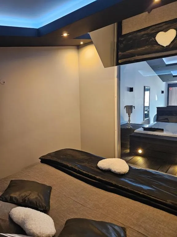 Le Jardin d'Éden, love room à La Motte-Servolex - photo 2 sur 11