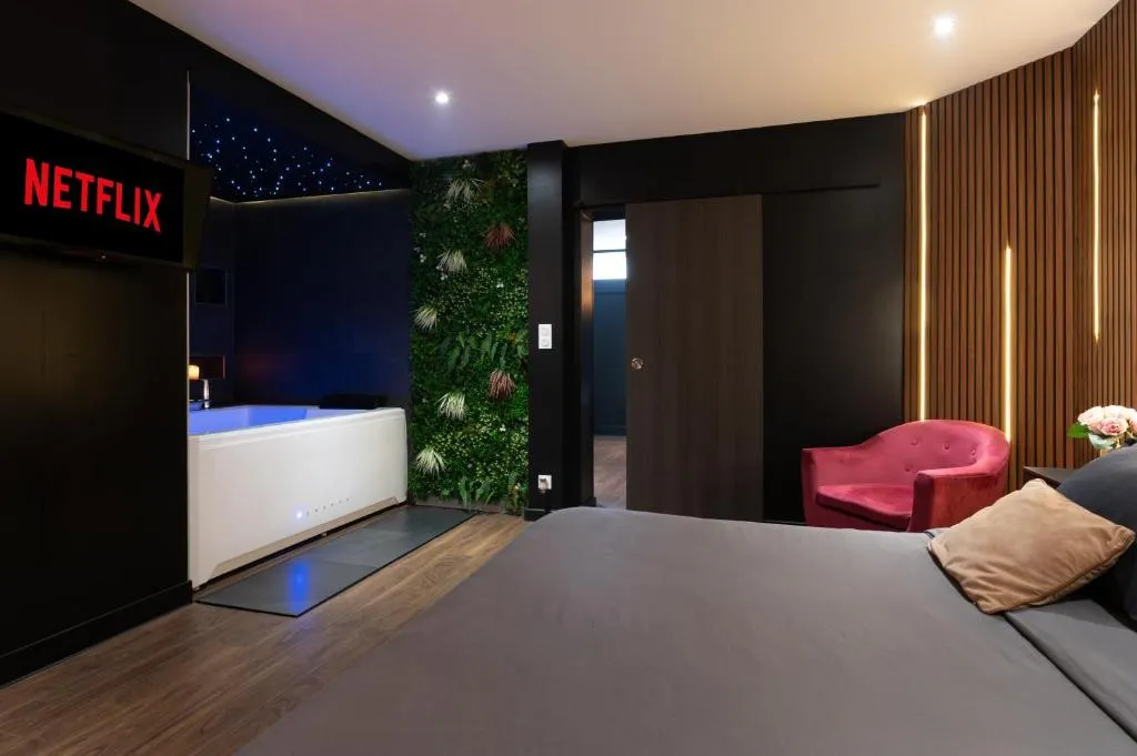 Le King Size Balnéo, gîte avec spa à Lorient - photo 2 sur 12