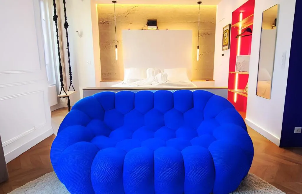 Le Nuage suite spa et gaming - une suite récente entre détente et jeux (Troyes, Aube)