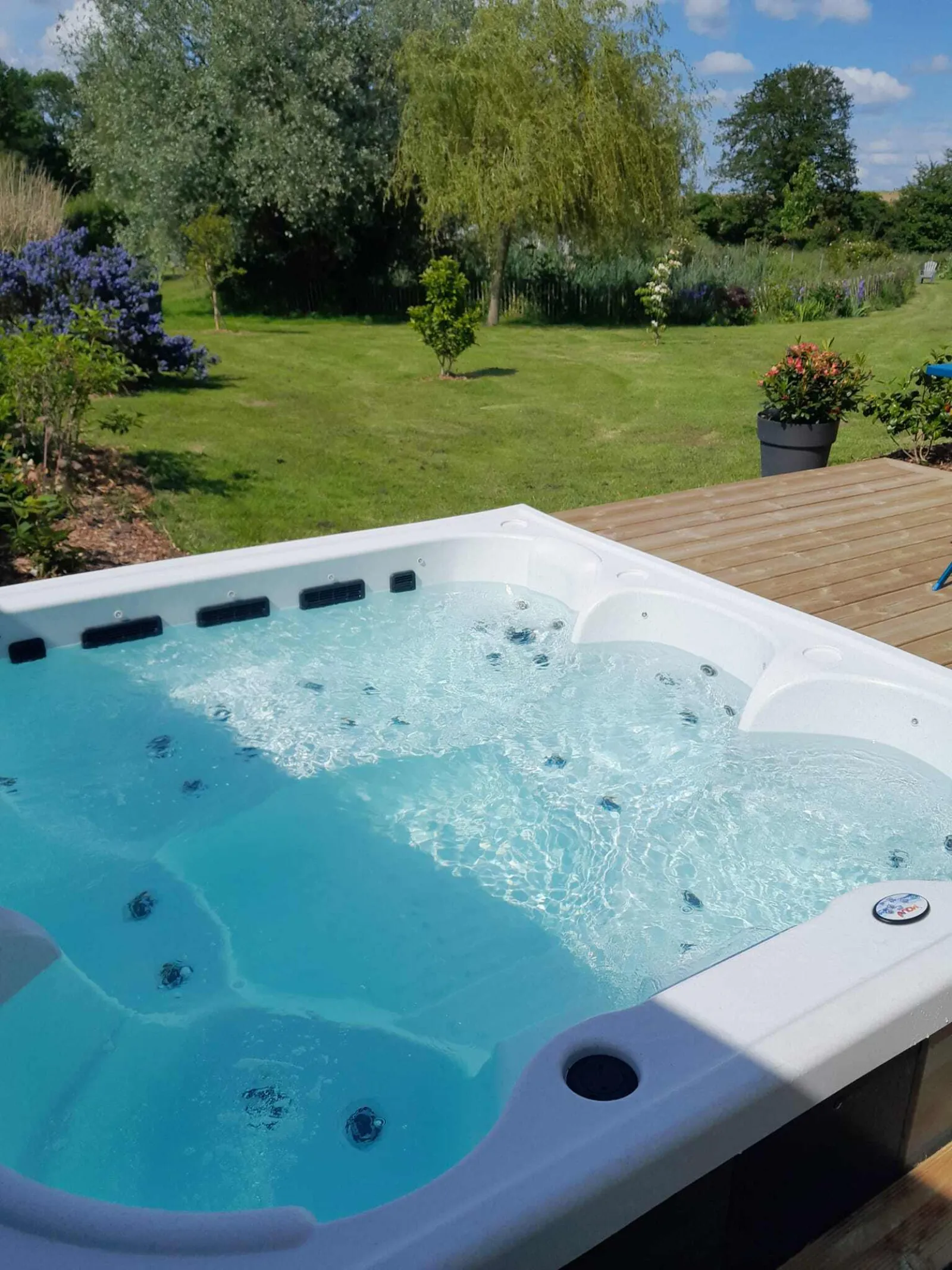 Le Petit Gîte dans notre Jardin - Gîte avec jacuzzi et sauna privés (Bonchamp-lès-Laval, Mayenne)