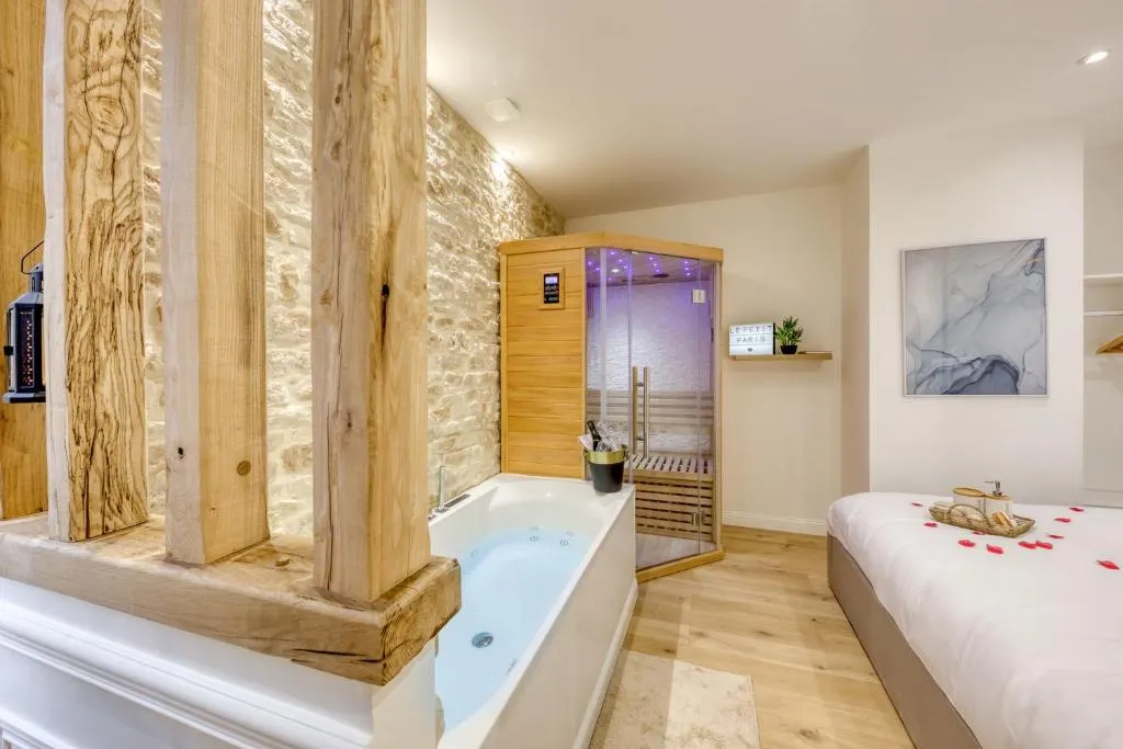 Le Petit Paris, gîte avec spa à Chartres - photo 3 sur 12