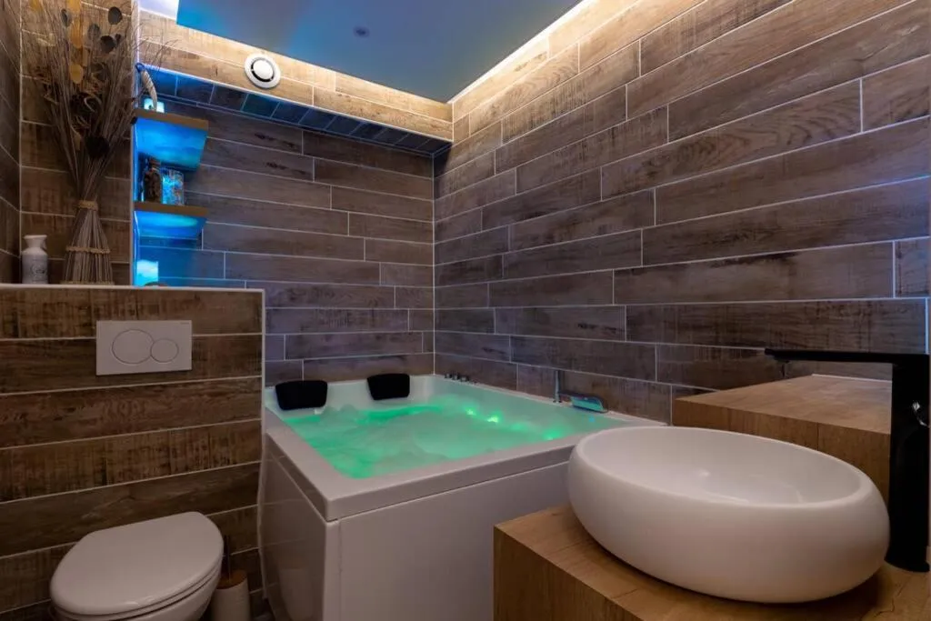 Le Quintessence, gîte avec spa à Voiron - photo 3 sur 12