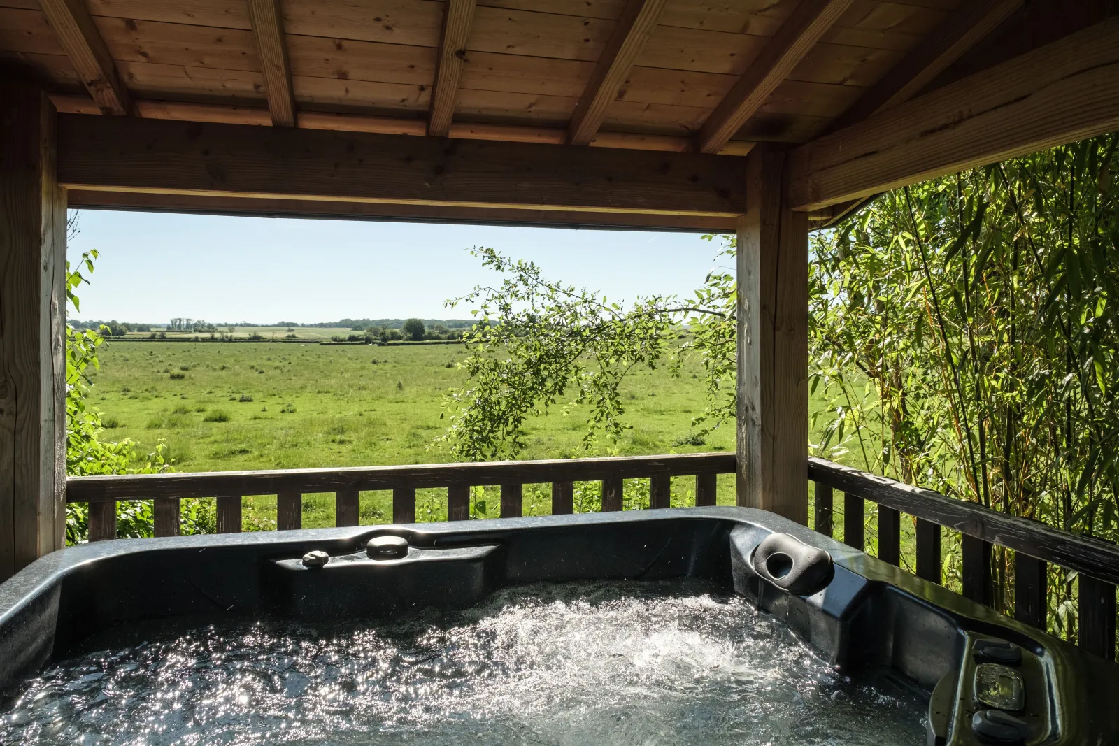 Le Refuge Spa, hébergement insolite à Jouey - photo 2 sur 5