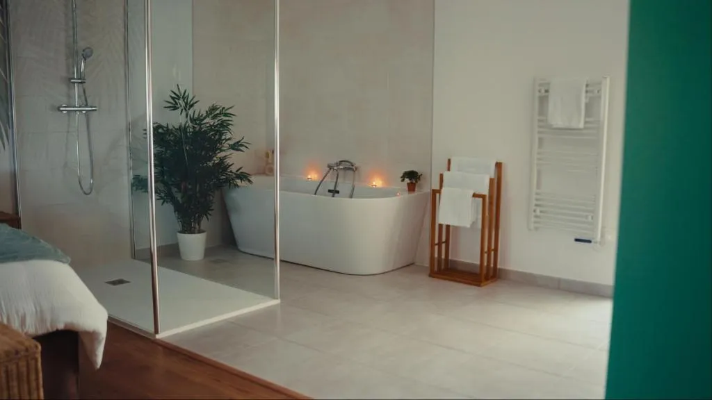Le Spa SAJ, gîte avec spa à Émiéville - photo 2 sur 6
