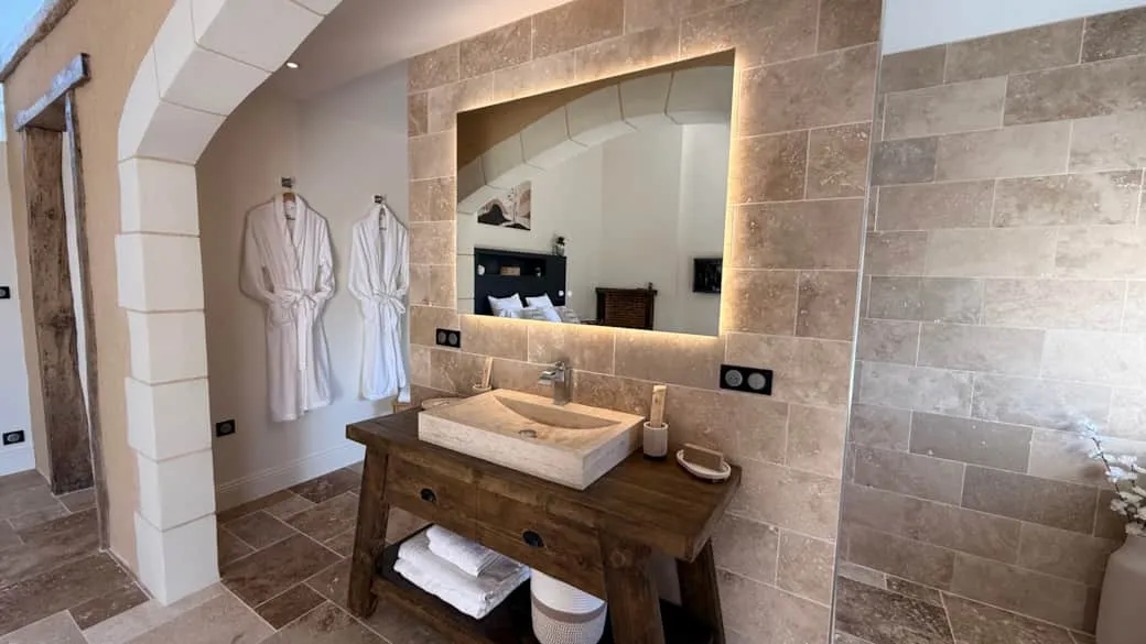 Le Temps d'une Romance, gîte avec spa à Montreuil-le-Henri - photo 3 sur 5