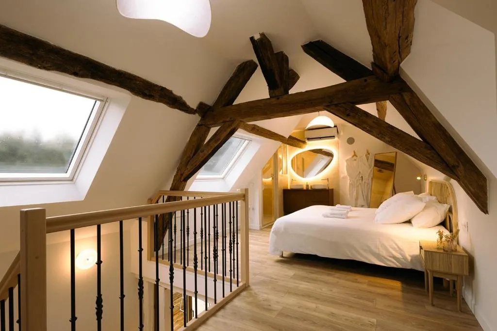 Les Éclats d'Amour, gîte avec spa à Chargé - photo 2 sur 12