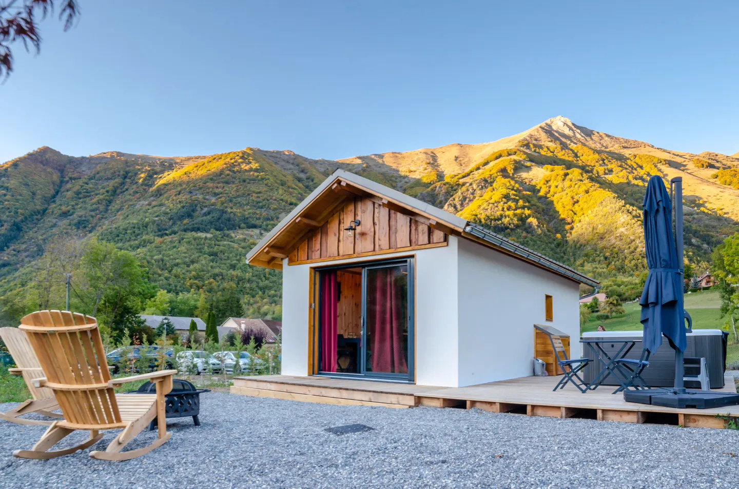 Les Petits Écrins - Gîte avec spa privatif (Aspres-lès-Corps, Hautes-Alpes)