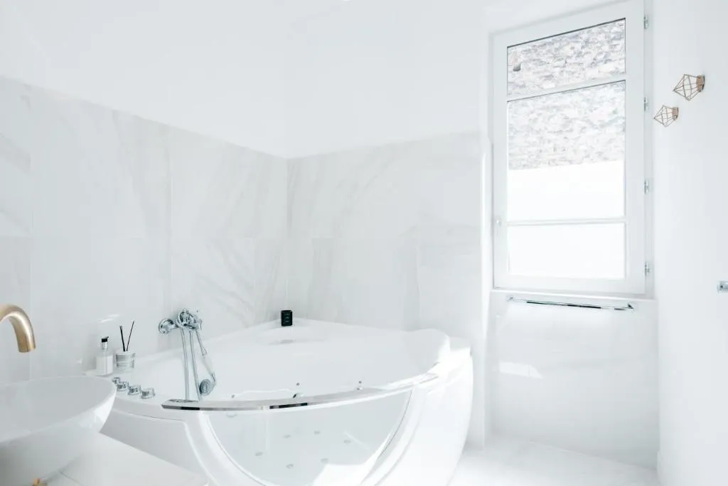 Les Précieuses Suites II, gîte avec spa à Avignon - photo 3 sur 12