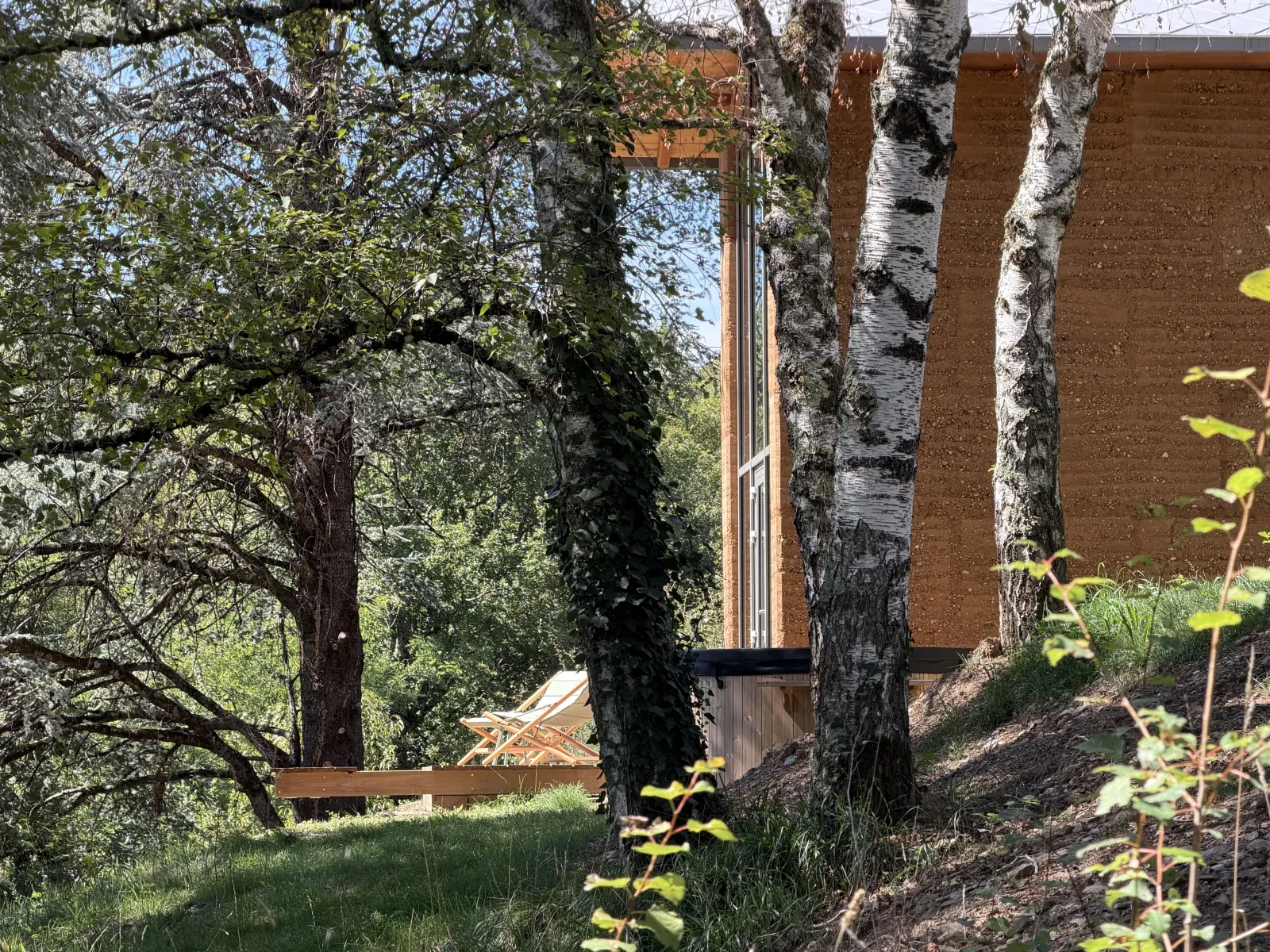 Lodge AIR - Écolodge avec baie vitrée de 7 m et bain nordique (Sauveterre-de-Rouergue, Aveyron)